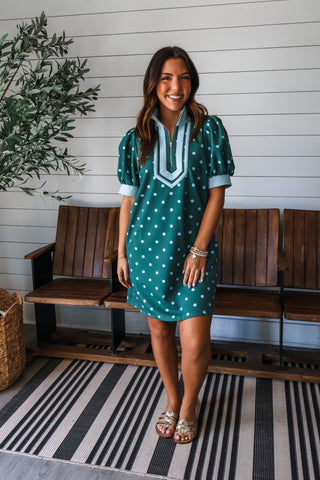 Pretty Moments Dotted Mini • Green