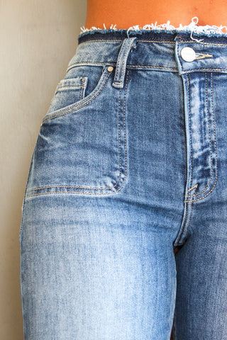 Kenzie Shadow Hem Wide Leg • Medium Wash