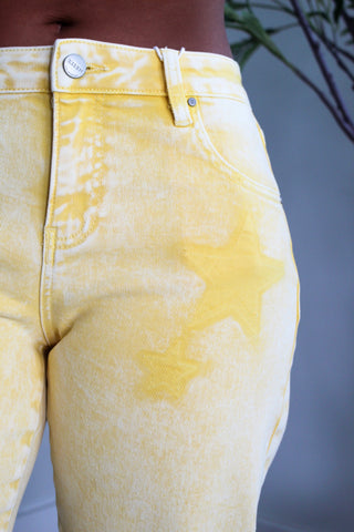 Rosy Star Print Boyfriend Jean • Banana