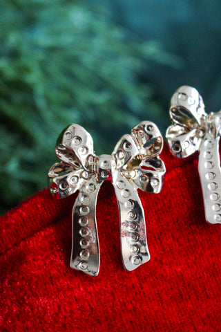 Bowtastic Beauty Earrings • Gold