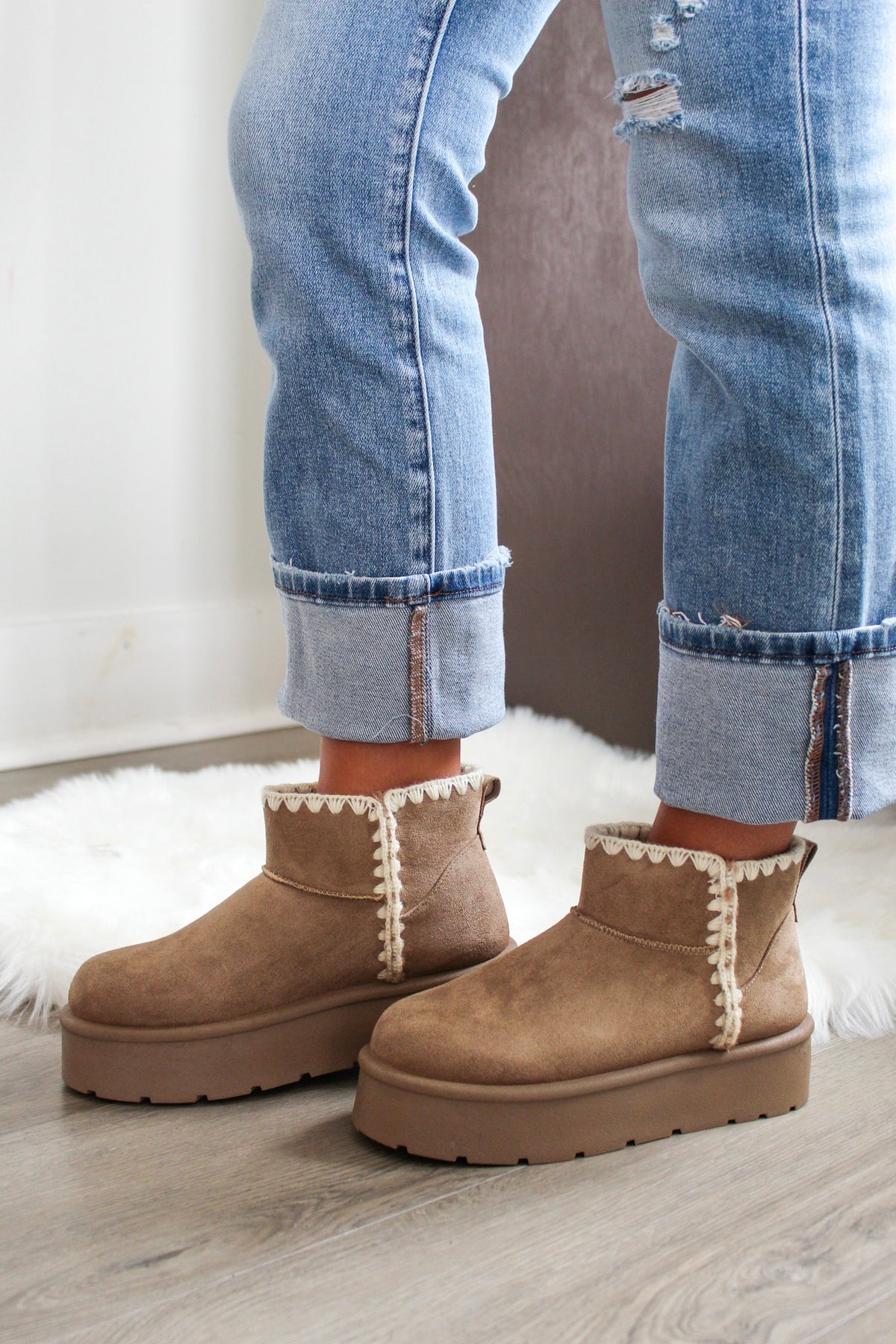 Step Out Stitched Platform Boot • Oat