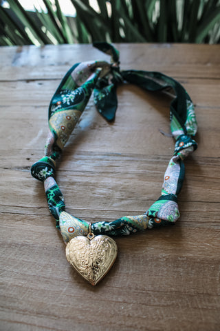 Always In My Heart Locket Scarf Necklace • Green