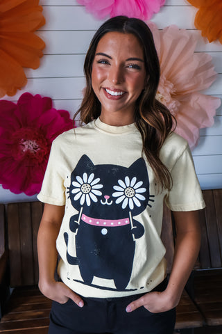 Kitties & Daisies Graphic Tee • Lemon