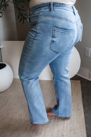 Elaine High Rise Straight | Tummy Control • Light Wash - PLUS