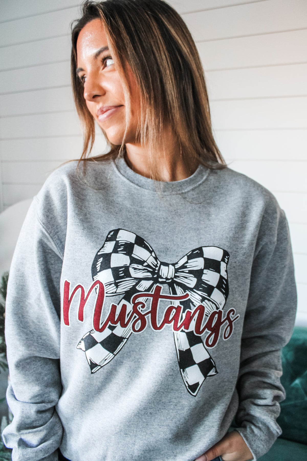 Big Bow Mustangs Graphic Sweatshirt • Heather Grey