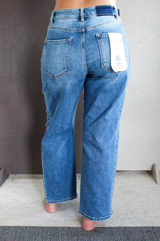 Phoenix Snap Waist Barrel Jean • Medium Wash