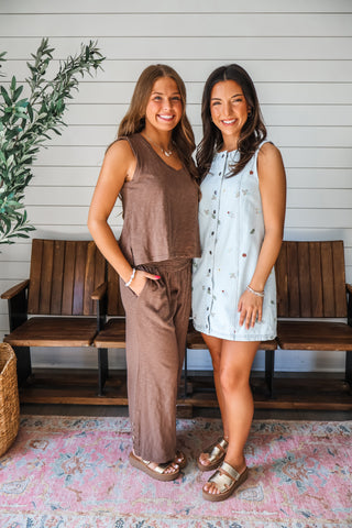 Sandy Shores Top • Espresso