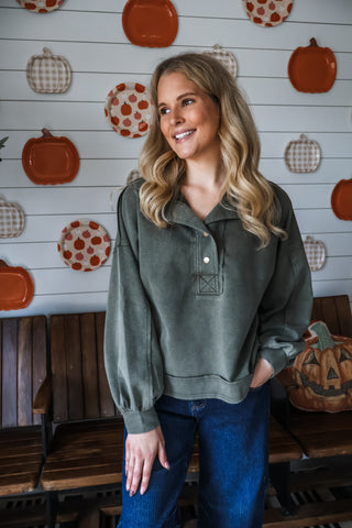 Cold Snap Pullover • Olive