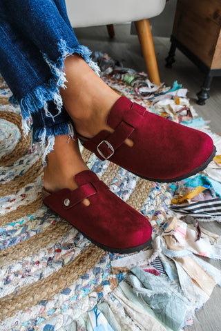 Rowan Soft Footbed Clog • Burgundy