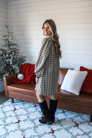 Past & Present Pocket Dress • Tan