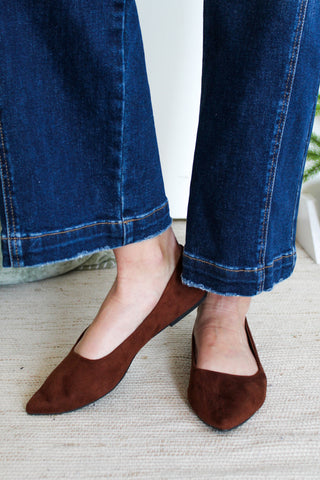 Pretty On Point Ballet Flat • Walnut