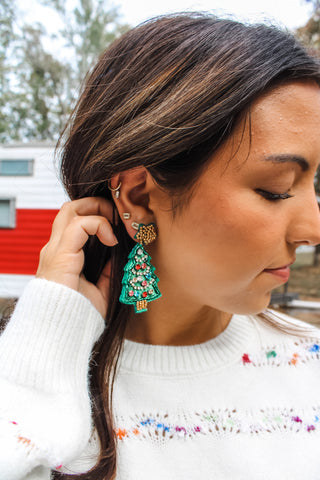 Deck The Pines Earrings • Green