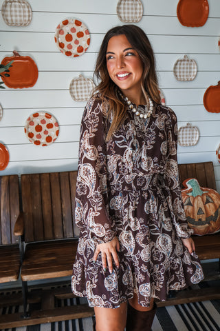 Bountiful Beauty • Brown Paisley