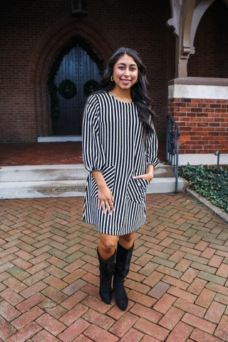 Striped To Perfection • Black