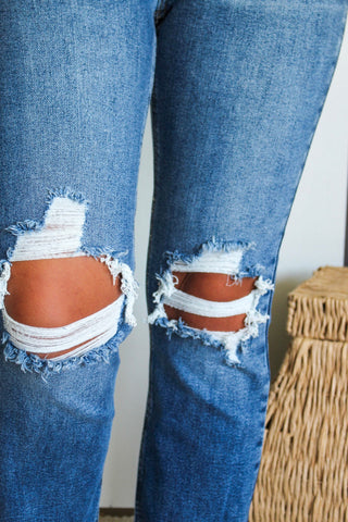 Alice Destructed Straight Leg • Medium Wash