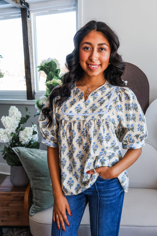 Wildflower Wonder • Cream/Blue