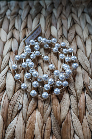 Tara • Pearl dainty bracelet set