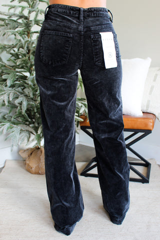 Cori Corduroy Wide Leg • Black