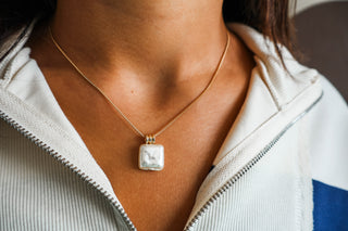 Downtown Square Necklace • Gold