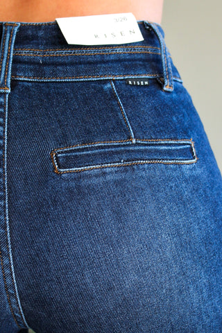 Helene Patch Pocket Slim Flare • Dark Wash