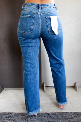 Neo Frayed Hem Straight | Tummy Control • Medium Wash