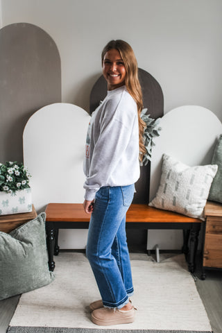 Aspen Graphic Sweatshirt • Ash Grey