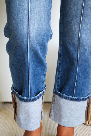 Hallie Front Seam Straight • Medium Wash