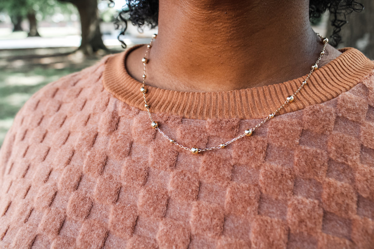 Casual & Classic Necklace • Gold