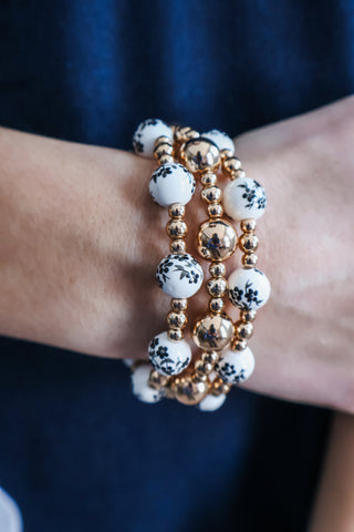 Enchanted Elegance Bracelet • Black Floral