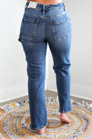 Mabel Button Tab True Straight • Medium Wash