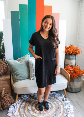 Walk In The Park Pocket Dress • Black