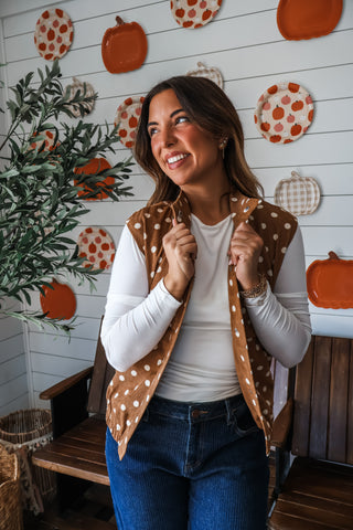 Sweet Spot Cord Vest • Camel