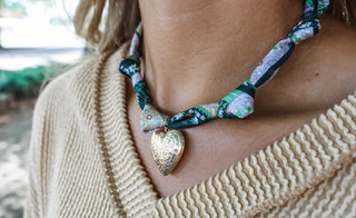 Always In My Heart Locket Scarf Necklace • Green