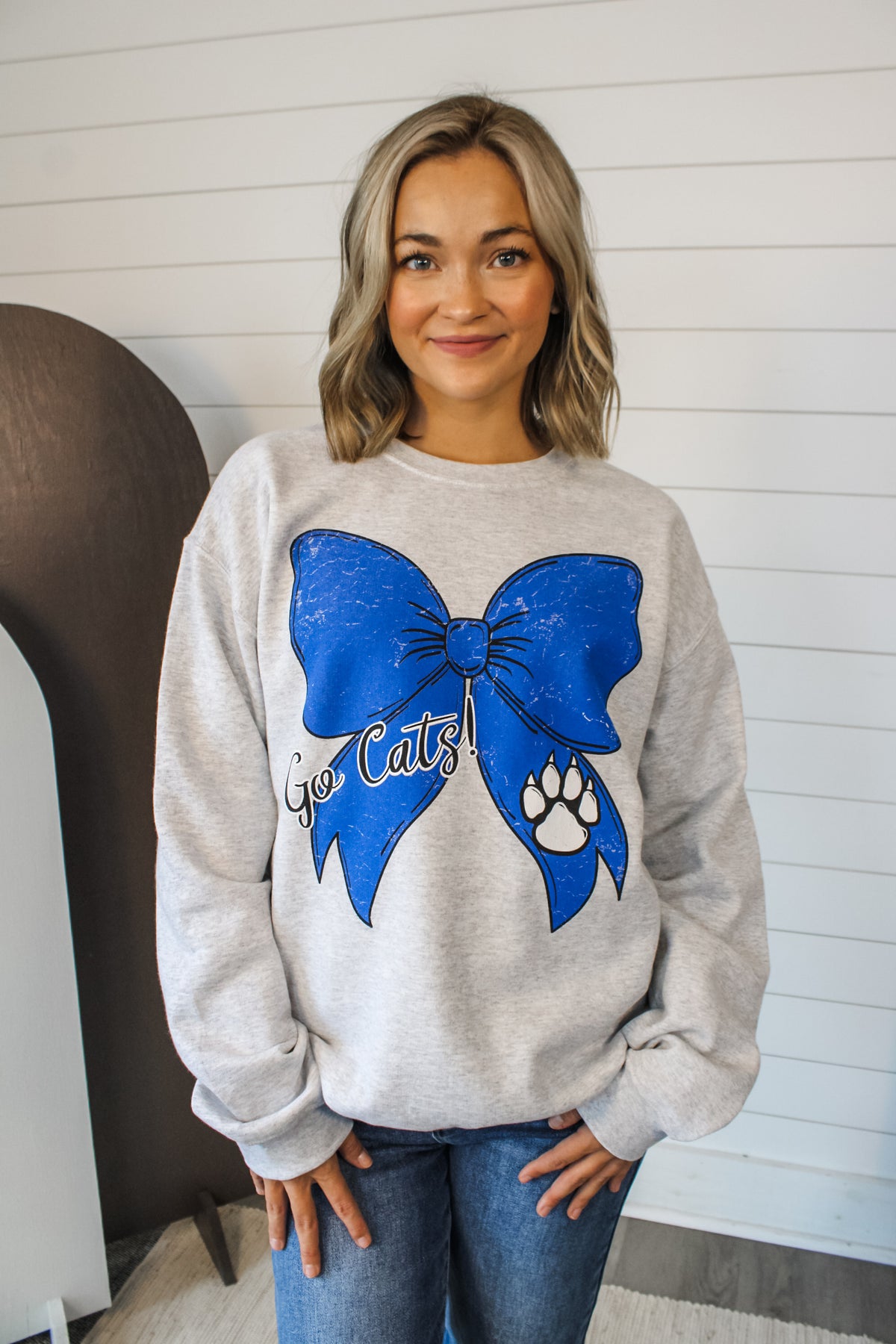 Big Blue Bow Graphic Sweatshirt • Ash