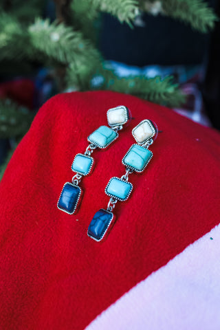 Rockin’ Around Dangle Earrings • Teal