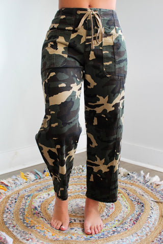 Finley Camo Print Barrel Leg
