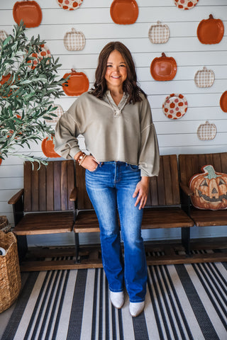 Peyton Mineral Pullover • Taupe