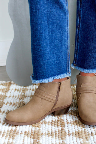 Franklin Ankle Boot • Deep Taupe