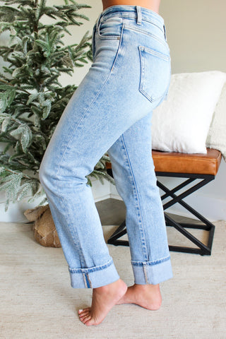 Dallas Cuffed Straight Leg | Tummy Control • Light Wash