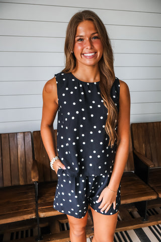 On The Dot Short Set • Black