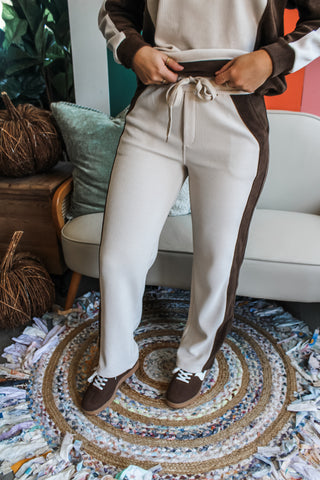 Cozy In Colorblock Pants • Ivory/Brown