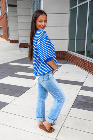 Post Up Pullover • Blue