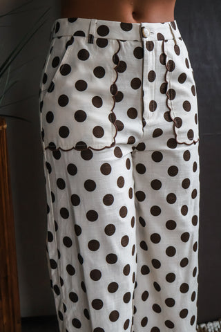 Chic Spot Scallop Pants • Brown Dot