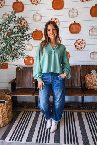 Peyton Mineral Pullover • Green