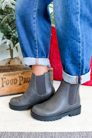 Libby Chelsea Boot • Dark Grey