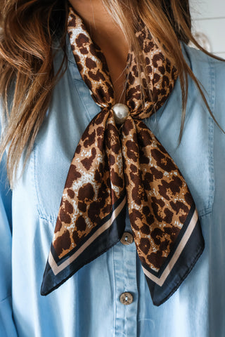 Lovely Leopard Pearl Scarf Necklace • Brown