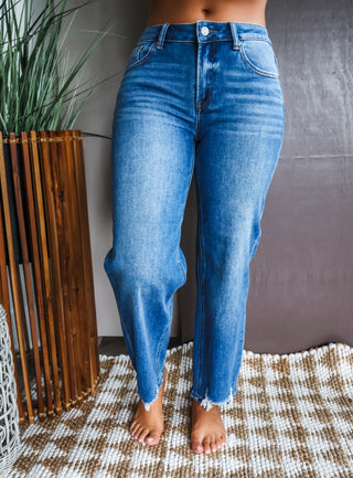 Crew Mid Rise Straight • Medium Wash
