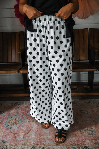 On The Spot Side Tie Pants • White/Black