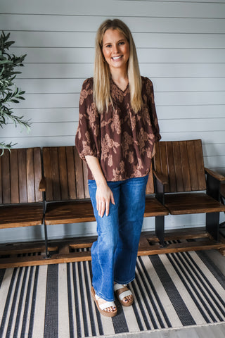 Rustic Blooms • Dark Brown