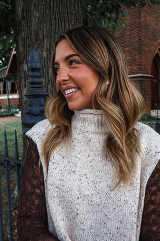 Perfectly Chic Sweater Vest • Speckled Cream